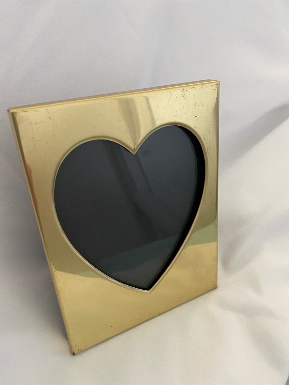 Musical Picture Frame with Heart Cutout